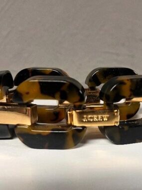 j crew tortoise shell bracelet